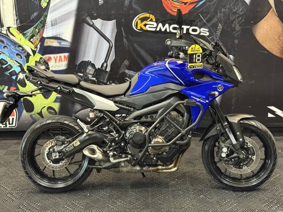 YAMAHA MT-09 YAMAHA MT-09